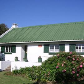 Enchanting cottage, Little Arniston Kaysers Beach, hotel in Kayserʼs Beach