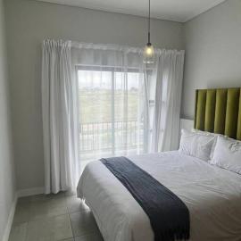 Large 3 Bedroom Apartment in Midrand, Waterfall City - More space than a hotel room - Ideal for families, groups and work trips - 19 Elizabeth Place