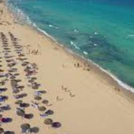 APPART SARAH Plage, hotel in Hammamet Nord