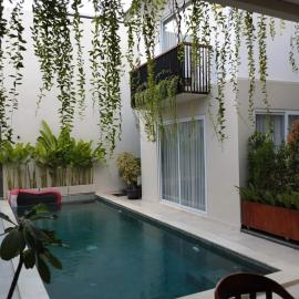 Rumah Menik