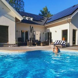 Exklusive villa on the sea close to Stockholm, hotel a Åkersberga