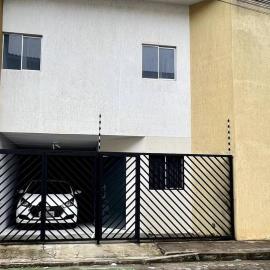 Duplex premium com garagem perto do centro 5 hósp., hotel in Garanhuns