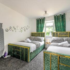 *RA26S* For your most relaxed & Cosy stay + Free Parking + Free Fast WiFi *