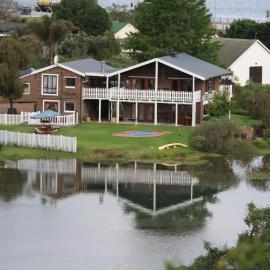 Salt River Lodge, hotel din Knysna