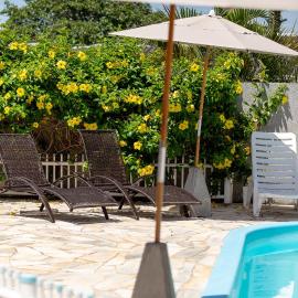 Sobrado com Piscina - Pontal do Parana, hotel Pontal do Paranában