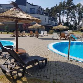 Apartament HAPPY A12 - BASENY & KORT TENISOWY, PLAC ZABAW, OCHRONA 24h dla maksymalnie 6 osób!!!
