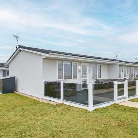 Host & Stay - Sea View Road, hotel Bessingbyben