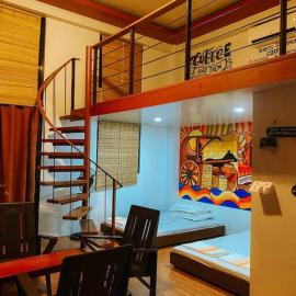 The Bistro House - Govantes Guesthouse, hotelli kohteessa San Vincente