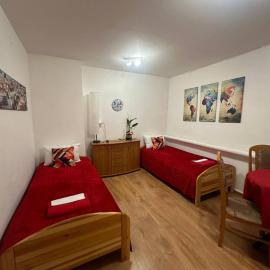 Travel House Wroclaw, hotel in Wrocław