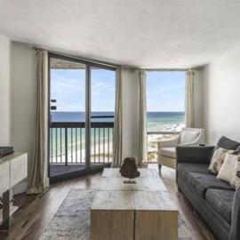 The Scallop by Brightwild-Beachfront Condo