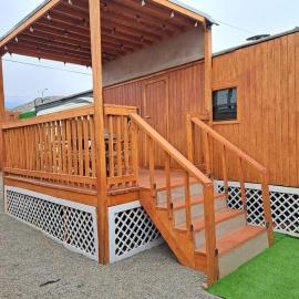 Sunset Trailer Park RV #1, מלון בEl Suazal