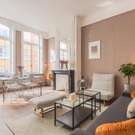 1 bedroom apartment in the city center, near metro