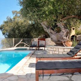Villa Levrecchio, hotel a Longós