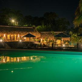 Jungla EcoLuxury Resort، فندق في فليتا