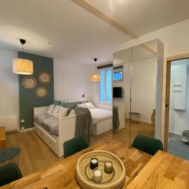 Nid douillet tout équipé, hotel a Château-Renault