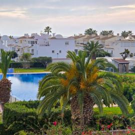 Laguna Beach Pool - Alojamientos La Torre, Hotel in Torrox-Costa