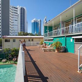 Backpackers In Paradise 18-35 Hostel, hotel in Gold Coast
