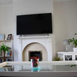 Amazing 2-Bed Home w/ Private Garden Free Parking