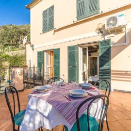 Lovely Apartment In Recco With Wifi