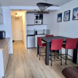 Tignes - Appartement 2 pièces cabine, 6 pers, vue sur montagne - FR-1-449-193