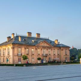 Central Palace