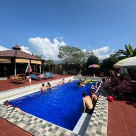 Vang Vieng Chill House, hotel in Vang Vieng