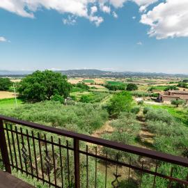 Colle di Perugia - cozy 3 bedroom apartment, hotel in San Martino in Colle