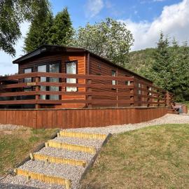 Lodge 2 The Wee Hut Aviemore, hotel v destinaci Aviemore