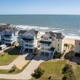 Surfside Retreat 7 Bedroom by KEES Vacations, hotel en Buxton