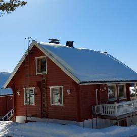 Hallan Alpit A mökki, hotelli Hyrynsalmella