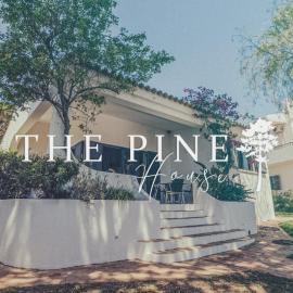 Pine House - Faro Airport, Beach and City Center, hotel u Faru