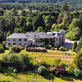 인버네스에 위치한 호텔 Loch Ness Country House Hotel
