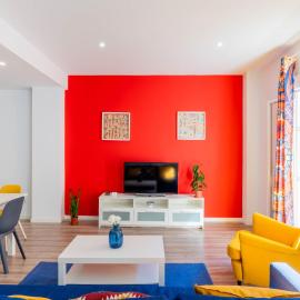 Spacious Clean & Colorful Apt Quiet Zone