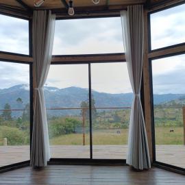 Viesnīca Cabaña al aire libre en Macheta Cundinamarca - Tiny House - Glamping Caelum pilsētā Machetá