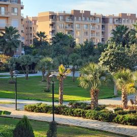 Madinaty apartment 1 شقة فندقية مفروشة سوبر لوكس في مدينتي, מלון בMadinaty