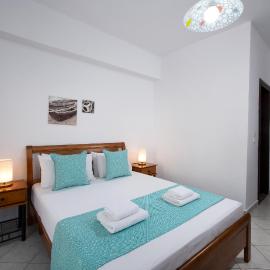 Kentrikon Rooms, hotel di Limenaria