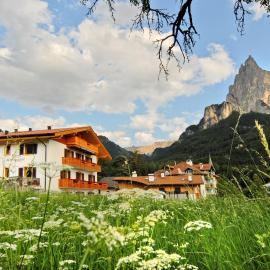 Garni Karlegger, hotel em Siusi