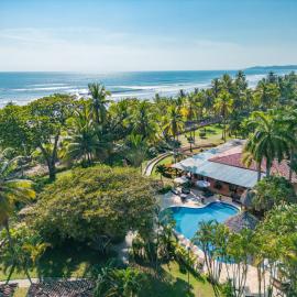 Sunset del Mar Beach Resort, отель в городе Эстерильос-Эсте