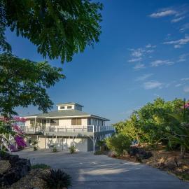 The Pineapple Palace, hotel a Papa Bay Estates
