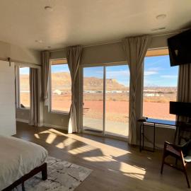 Page Arizona border town- Crimson Suite, Desert Canyon Getaway with views, hotel u gradu Big Voter