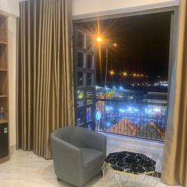 Hà Hùng Panorama Hotel، فندق في ها تيان