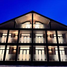 Park House, hotel in Palyanytsya