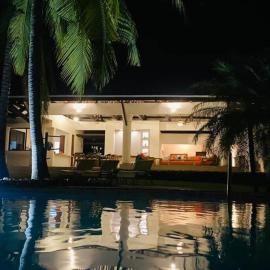 Casa Don Willo, מלון בEscuintla