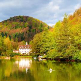 Hotel Pfälzer Wald, hotel di Bad Bergzabern