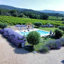 Mas Bastide st Victor à 5 mn de Lourmarin, hotel u gradu Puyvert