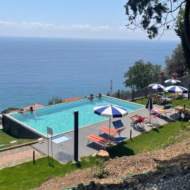 Villa Bice, hotel a Bergeggi