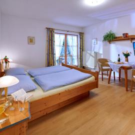 Beim Paulfischer, hotel a Chieming