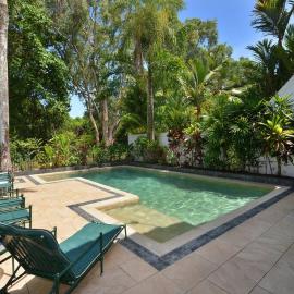 The Condo - A Spacious Villa Near Beach and Town, готель у місті Порт-Дуглас