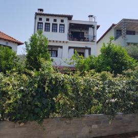 AMMOS & ASTERIAS FAMILY APARTMENTS