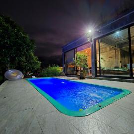 The Box Promkiri (เดอะบ๊อค พรหมคีรี), hôtel à Ban Pak Ram